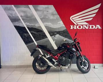 Honda CB750 Hornet (bj 2023) beschikbaar voor biedingen