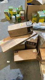 Cat filters voor 323 E, Ophalen, Zo goed als nieuw