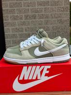 Nike dunks, Ophalen of Verzenden, Zo goed als nieuw
