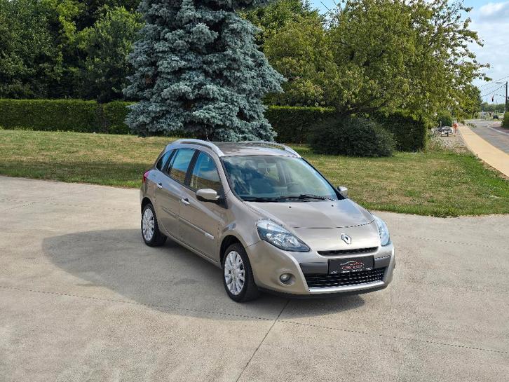 Renault Clio Break 1.2i Turbo ** TomTom Editie ** GAR 12M, Auto's, Renault, Bedrijf, Te koop, Clio, ABS, Airbags, Airconditioning