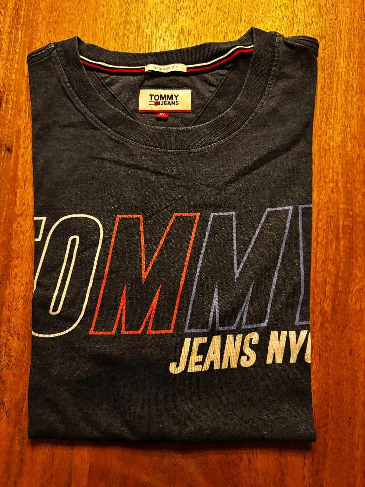 Tommy Jeans - Blauwe Tshirt, Kleding | Heren, T-shirts, Zo goed als nieuw, Maat 56/58 (XL), Blauw, Ophalen of Verzenden