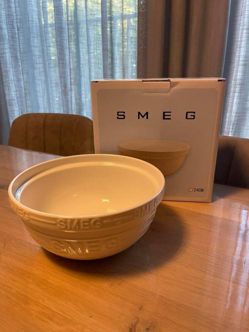 Smeg, Antiek en Kunst, Antiek | Schalen, Ophalen of Verzenden
