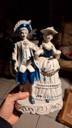 Mooi porseleinen beeld. Koppel., Antiek en Kunst, Ophalen