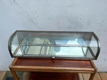 Vintage antieke art deco-vitrine uit de jaren 1920 van Siége beschikbaar voor biedingen