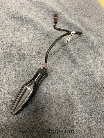 BMW LED RICHTINGAANWIJZER OE 63138557188 beschikbaar voor biedingen