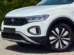 Volkswagen T-Roc/LED/ACC/Carplay/DAB+/Parkassist/NIEUWSTAAT, Voorwielaandrijving, 4 deurs, Stof, Wit