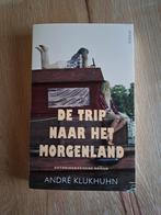 Klukhuhn André - De trip naar het morgenland, Boeken, Romans, Ophalen of Verzenden, Zo goed als nieuw, België