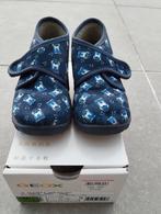 Donkerblauwe jongens Geox pantoffels maat 25, Kinderen en Baby's, Ophalen, Slofjes, Zo goed als nieuw, Geox