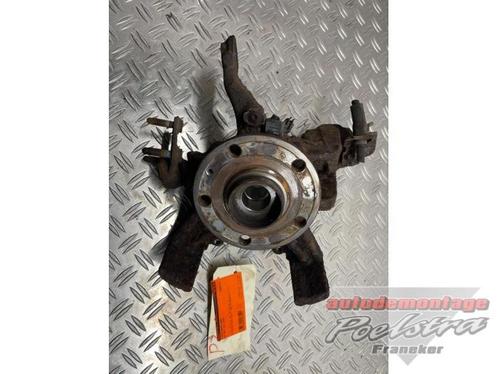 Fusee rechts-voor van een Volkswagen Golf, Auto-onderdelen, Ophanging en Onderstel, Volkswagen, Gebruikt, 3 maanden garantie, Ophalen of Verzenden