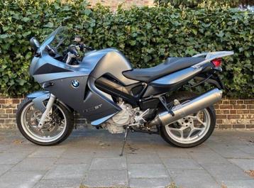 BMW F800ST beschikbaar voor biedingen