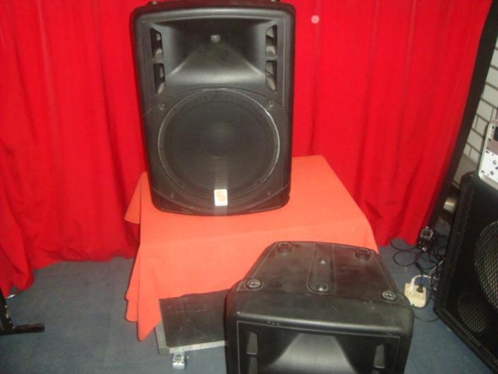 Zo Goed Als Nieuw: König Onstage PA-SMP1502 passieve speaker, Audio, Tv en Foto, Luidsprekerboxen, Zo goed als nieuw, Front, Rear of Stereo speakers
