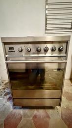 Inductieoven en taq, Ophalen, Gebruikt, 4 kookzones, Inductie