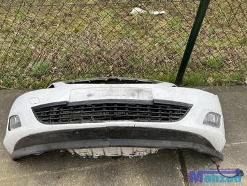 OPEL ASTRA J Wit voorbumper 2009-2015 beschikbaar voor biedingen