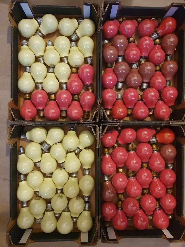 Gekleurde gloeilampen kerstlampen, Huis en Inrichting, Lampen | Losse lampen, Ophalen