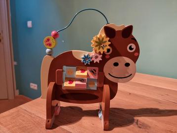 Speelgoed paard van hout. beschikbaar voor biedingen