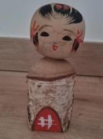 Blije Vintage boomschors Kokeshi, Antiek en Kunst, Kunst | Beelden en Houtsnijwerken, Verzenden