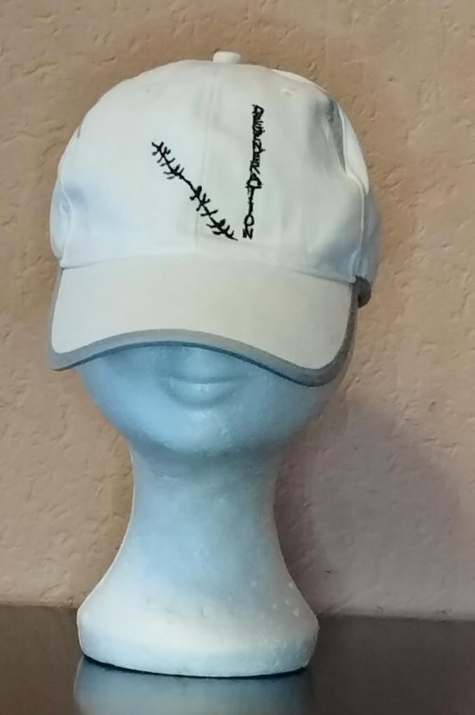 Mylene Farmer Casquette Dégénération, Vêtements | Femmes, Chapeaux & Casquettes, Porté, Casquette, One size fits all, Enlèvement ou Envoi