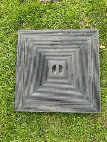 Putdeksel 50x50 dubbel gietijzer voor zware belasting, Enlèvement, Comme neuf