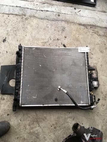 Mercedes ML 2.7 bjr '00 Radiateur nette staat beschikbaar voor biedingen