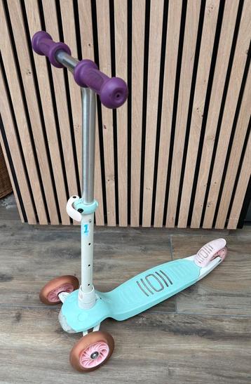 Trottinette oxelo B1 500 3 roues beschikbaar voor biedingen