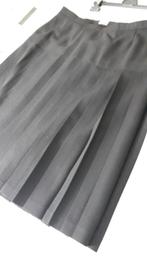 geplooide rok, taille 92 cm, Kleding | Dames, Rokken, Ophalen of Verzenden, Nieuw, Zwart, Onder de knie