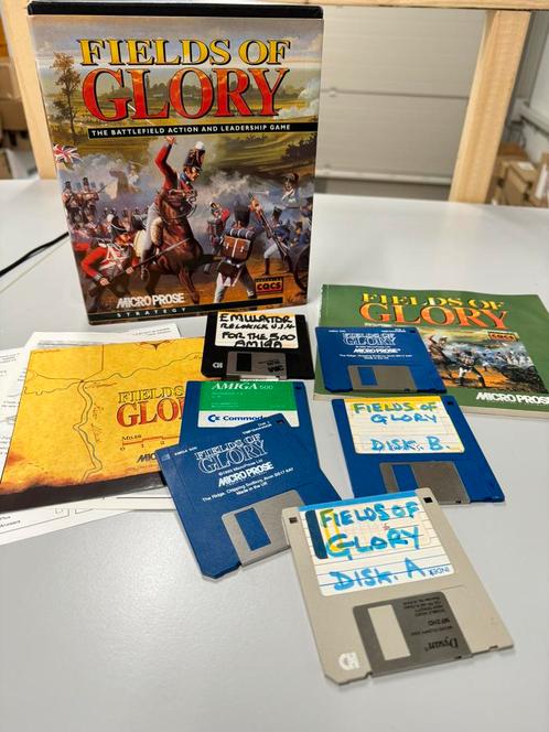 Champs de gloire - Big Box IBM PC Amiga Un jeu 500 vintage, Informatique & Logiciels, Ordinateurs Vintage, Enlèvement ou Envoi