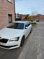 Skoda Superb Combi 1.8 TSI DSG L&K, Auto's, Skoda, Wit, Leder, Bruin, 5 deurs
