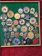 Lot van 35 medailles carnaval Lokeren, Postzegels en Munten, Penningen en Medailles, Ophalen of Verzenden