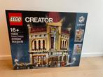 Lego - 10232 - Palace Cinema (nieuw in gesloten doos), Kinderen en Baby's, Speelgoed | Duplo en Lego, Ophalen of Verzenden, Nieuw