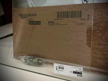 2x Besta glasplaat beschikbaar voor biedingen