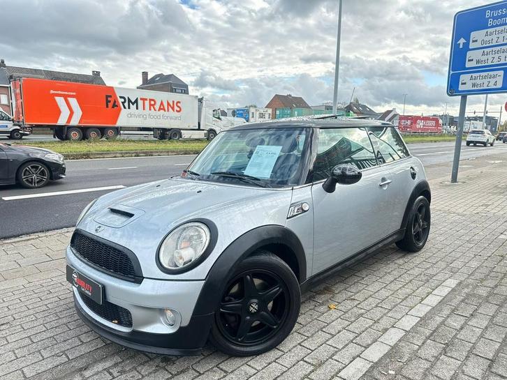 Mini Cooper S *John Cooper Works* 163pk 122dkm Pano Full, Auto's, Mini, Bedrijf, Te koop, Cooper S, ABS, Airbags, Airconditioning