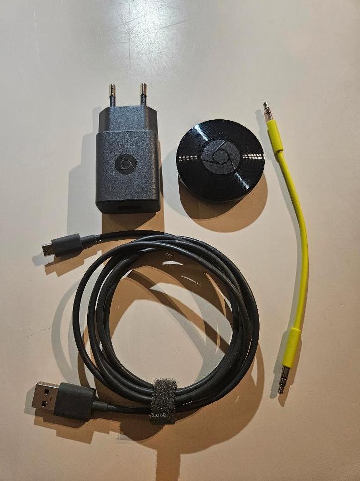 Google Chromecast Audio, Audio, Tv en Foto, Mediaspelers, Zo goed als nieuw, Ophalen of Verzenden