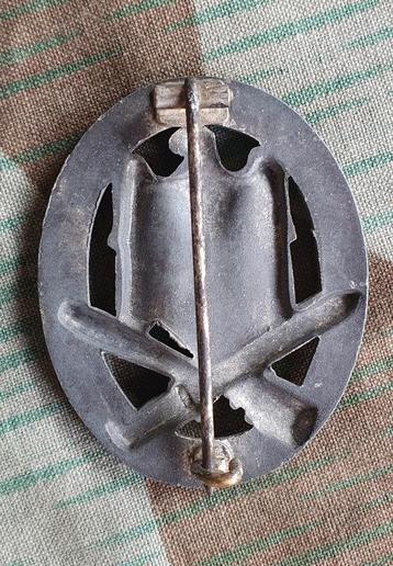 GAB duitse badge beschikbaar voor biedingen