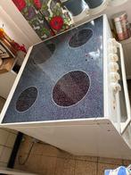 Cuisiniere vitrocéramique a reparer, Electroménager, Enlèvement ou Envoi, Comme neuf