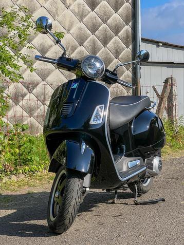 Vespa GTS 125 ie Super 4800km !!!, Fietsen en Brommers, Ophalen, Zo goed als nieuw, Benzine, 124 cc