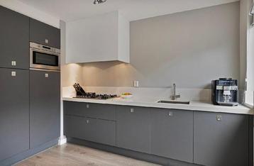 Complete Rechte Keuken + Wandkast + Composiet GEDEMONTEERD beschikbaar voor biedingen