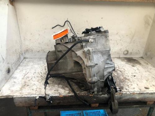 Versnellingsbak van een Peugeot 208, Auto-onderdelen, Transmissie en Toebehoren, Peugeot, Gebruikt, 3 maanden garantie, Ophalen of Verzenden