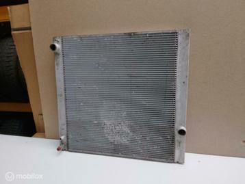Radiateur Range Rover L322 Vogue 4.4 V8 PCC000850 Radiator beschikbaar voor biedingen