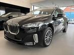 BMW 218iA Active Tourer LUXERY LINE, 140 g/km, Zwart, 5 zetels, 5 deurs