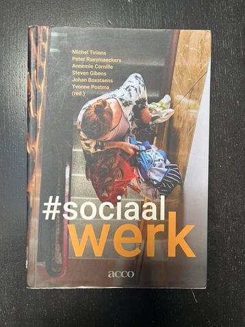 Handboek #sociaal werk beschikbaar voor biedingen