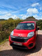 Fiat Qubo 1,4L uit het jaar 2018, Auto's, 57 kW, Achterwielaandrijving, Zwart, Airbags