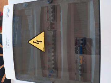 Fixoraail kast 54mod voorgekabelleerd  beschikbaar voor biedingen
