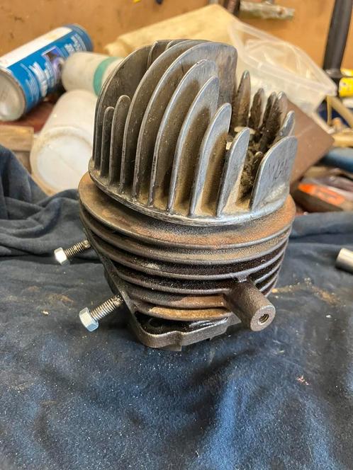 Dr 75cc cilinder, Fietsen en Brommers, Brommeronderdelen | Oldtimers, Zo goed als nieuw, Cilinder, Ophalen of Verzenden