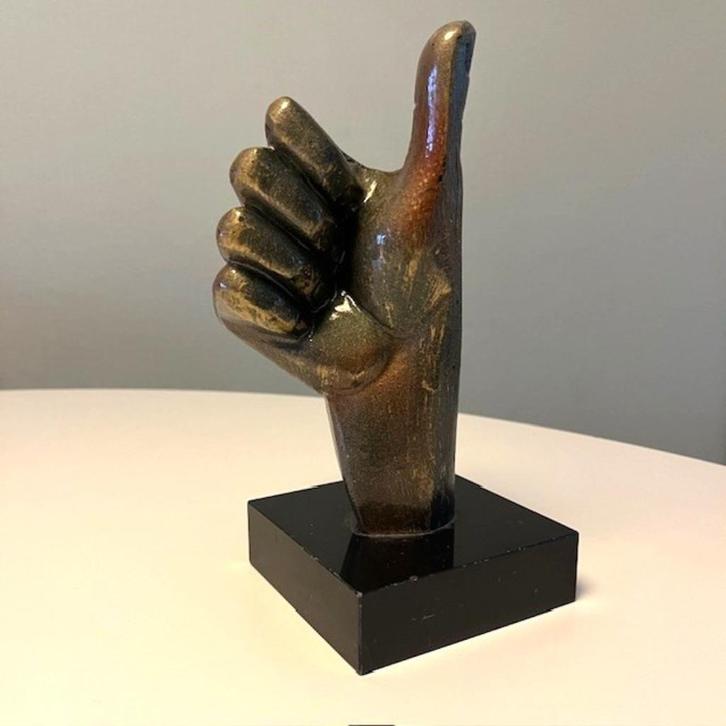 beeld kunst duim hand steen troffee boekensteun, Antiek en Kunst, Kunst | Beelden en Houtsnijwerken, Ophalen of Verzenden