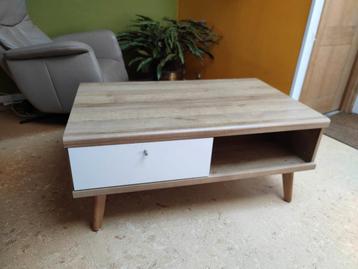 Salontafel, coffe table  beschikbaar voor biedingen