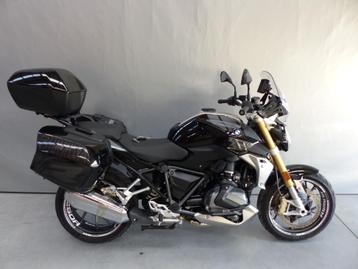 bmw r1250r très légèrement accidentée beschikbaar voor biedingen