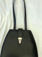 Zwarte handtas (28 cm + riem =60 cm), Ophalen, Zo goed als nieuw, Zwart, Handtas