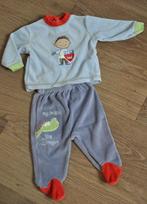 21. Pyjama 2 pièces pour garçon de 6 mois 62, Enfants & Bébés, Comme neuf, Premaman, Vêtements de nuit ou Sous-vêtements, Garçon