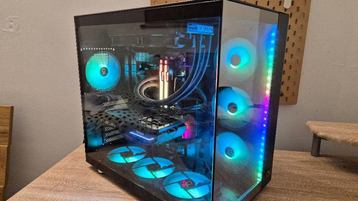 PC Gamer (i5 14th, 4070 SUPER), Informatique & Logiciels, Ordinateurs de bureau, Utilisé, 4 Ghz ou plus, SSD, 32 GB, Avec carte vidéo