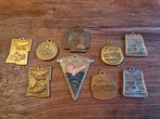 Lot van 8x vintage Zwem medaille, Enlèvement ou Envoi